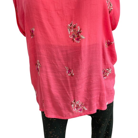 Cure Pink Embroidered Boho Top 3XL Floral Tunic Lightweight Keyhole Cottagecore - Picture 8 of 9